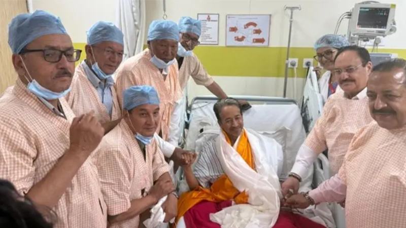 ২৬ দিন পর অনশন ভাঙলেন সোনাম ওয়াংচুক