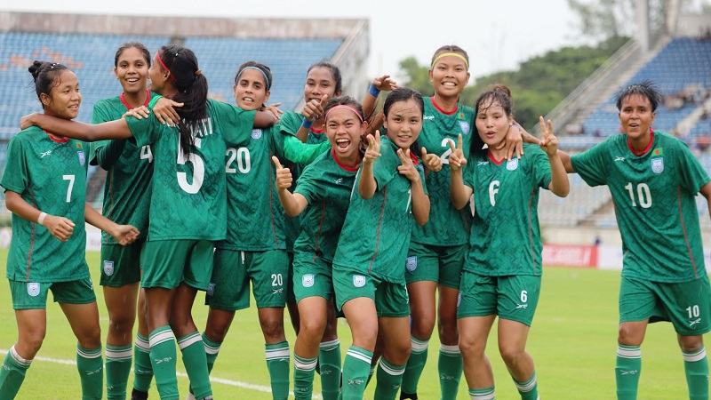 ফিফা র‍্যাংকিংয়ে ঋতুপর্ণাদের ২৪ ধাপ উন্নতি
