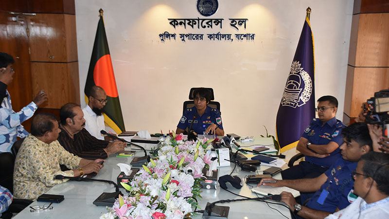 চাঁদাবাজ-সন্ত্রাসীদের স্থান যশোরে হবে না: যশোরের এসপি