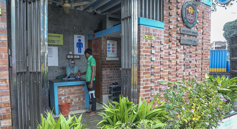 Water-aid_Toilet_Tejgaon_MAS_240625_166-(7)